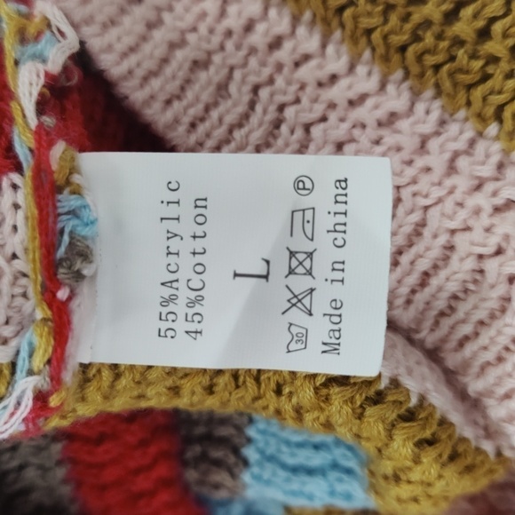 Women's Knitted Flutter Sleeve V-Neck Sweater Top, Size Large - Picture 7 of 7